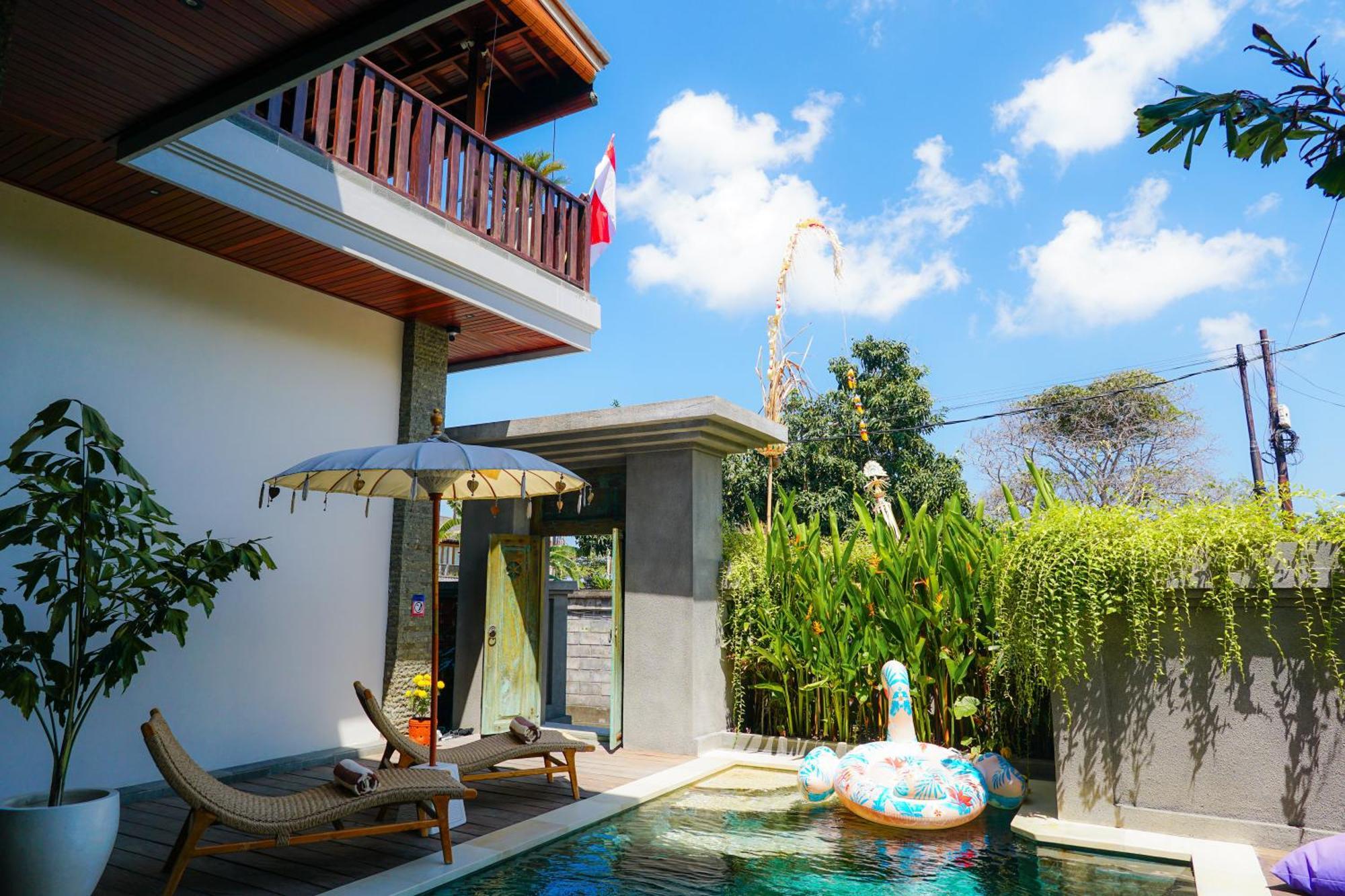 Tropical Beach House Bali Seminyak  Ngoại thất bức ảnh