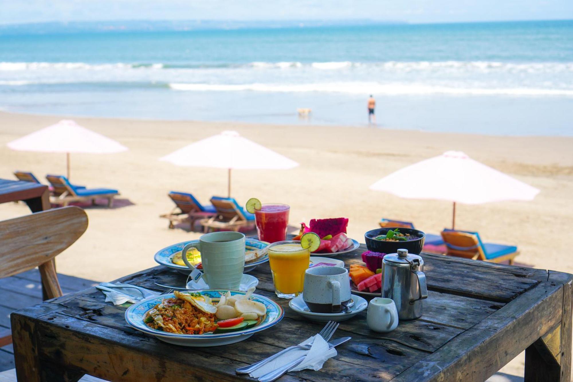 Tropical Beach House Bali Seminyak  Ngoại thất bức ảnh