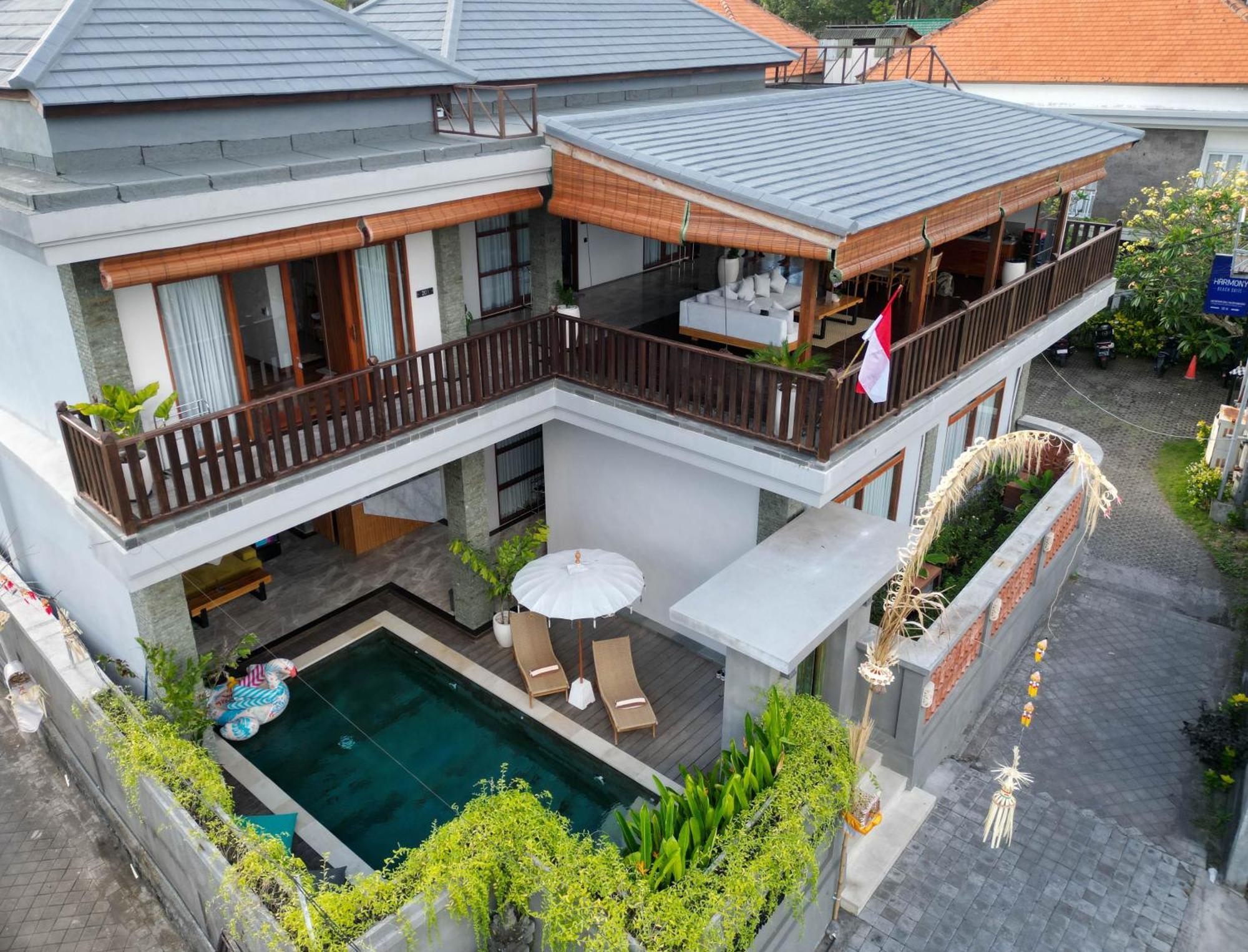Tropical Beach House Bali Seminyak  Ngoại thất bức ảnh