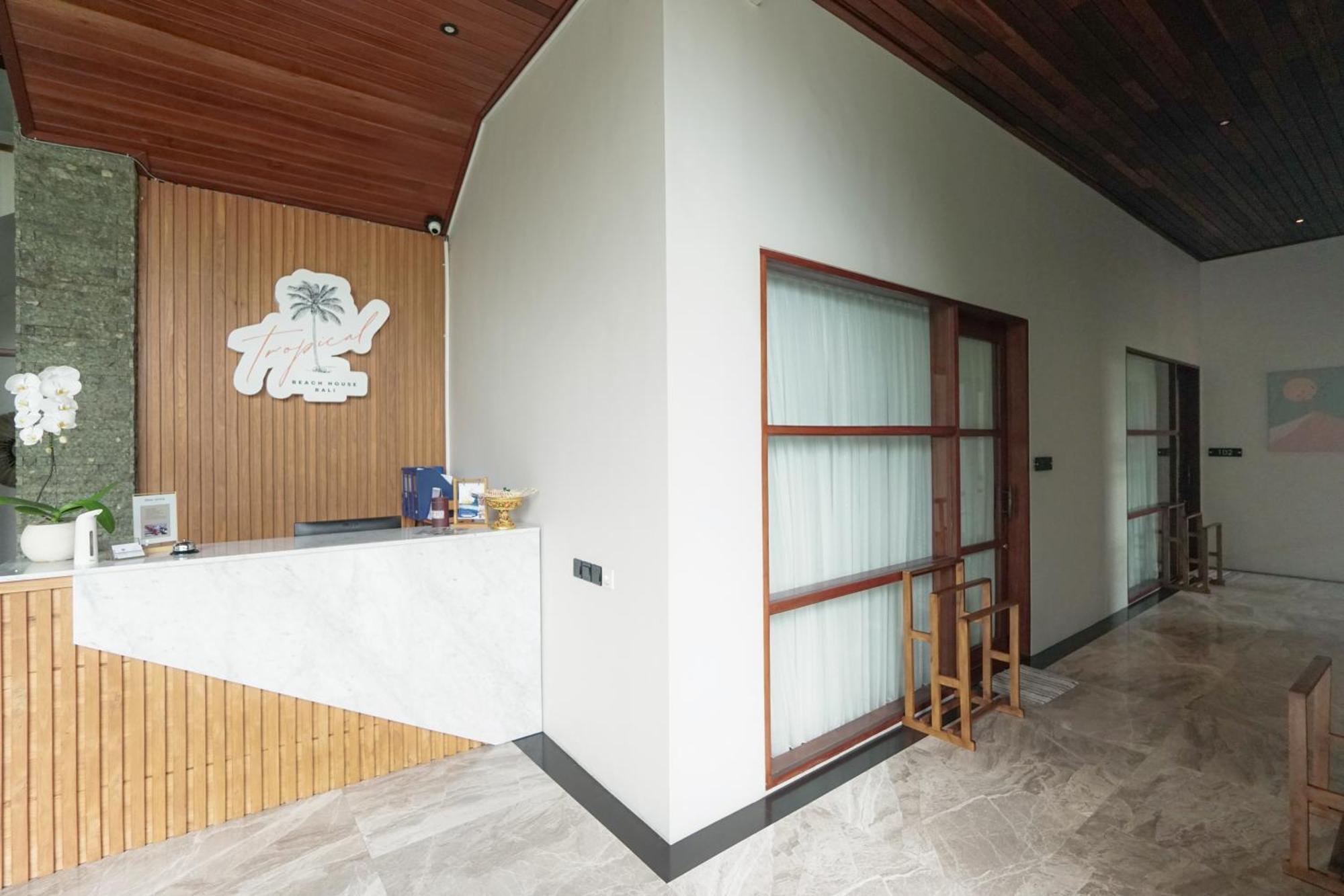 Tropical Beach House Bali Seminyak  Phòng bức ảnh